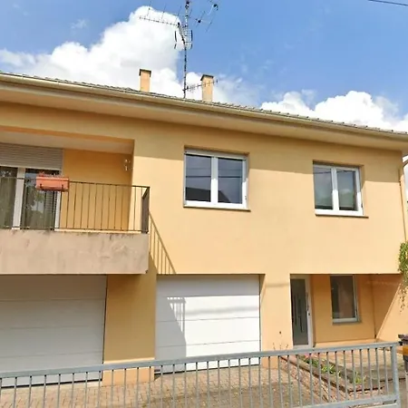 Maison 140m2 Au Calme - Beau Jardin - A 15mn A Pied Du Centre-ville De Holiday home *
