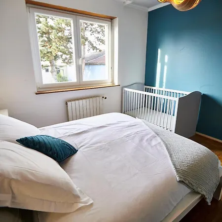 Maison 140m2 Au Calme - Beau Jardin - A 15mn A Pied Du Centre-ville De Holiday home *